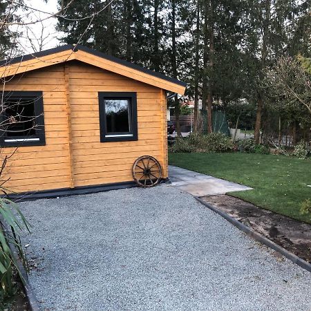 Willa 3 Slaapkamer Blokhut Met Opgemaakte Bedden Putten Zewnętrze zdjęcie