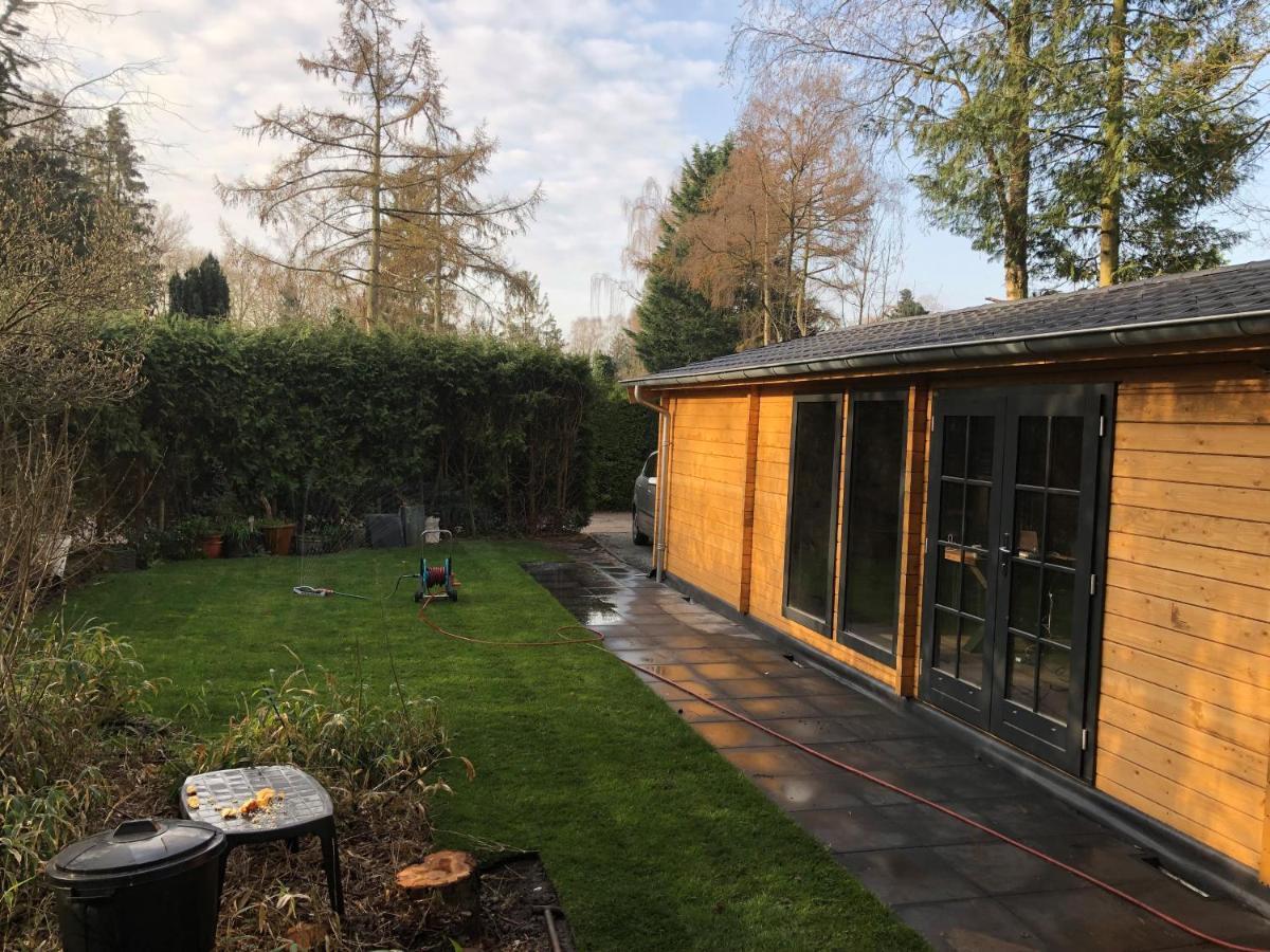 Willa 3 Slaapkamer Blokhut Met Opgemaakte Bedden Putten Zewnętrze zdjęcie